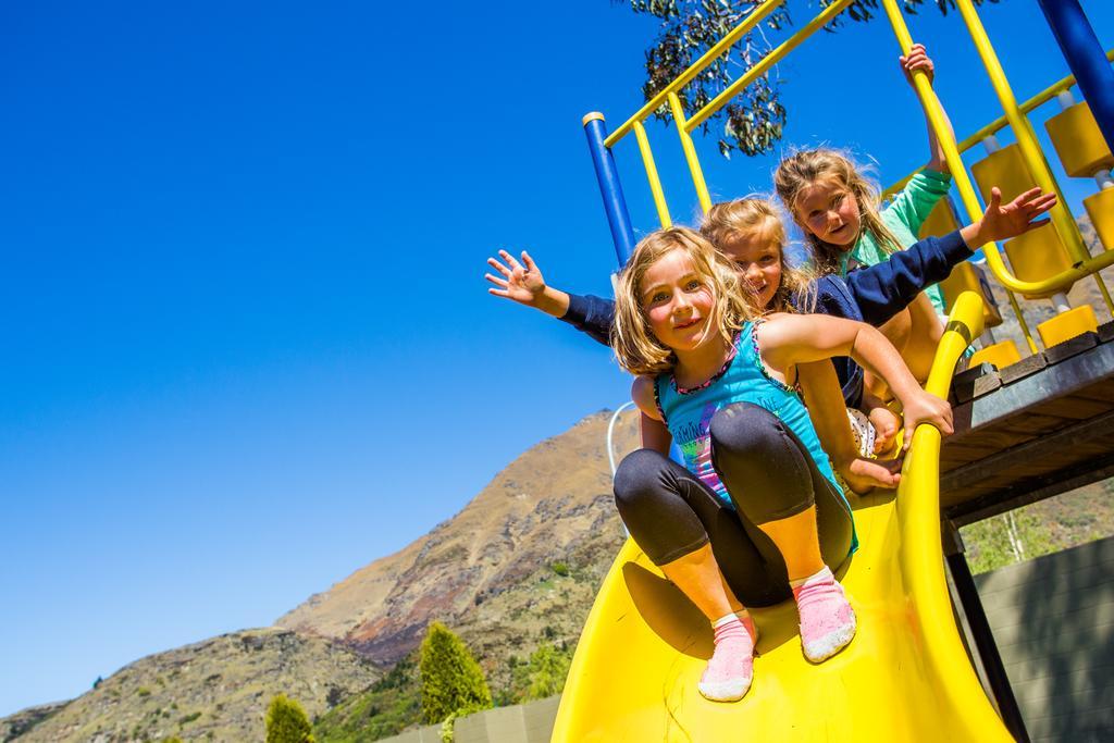 Queenstown Top 10 Holiday Park ภายนอก รูปภาพ