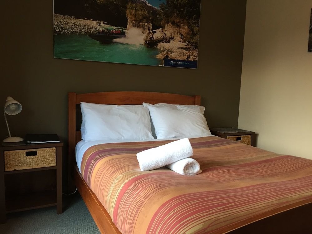 Queenstown Top 10 Holiday Park ภายนอก รูปภาพ